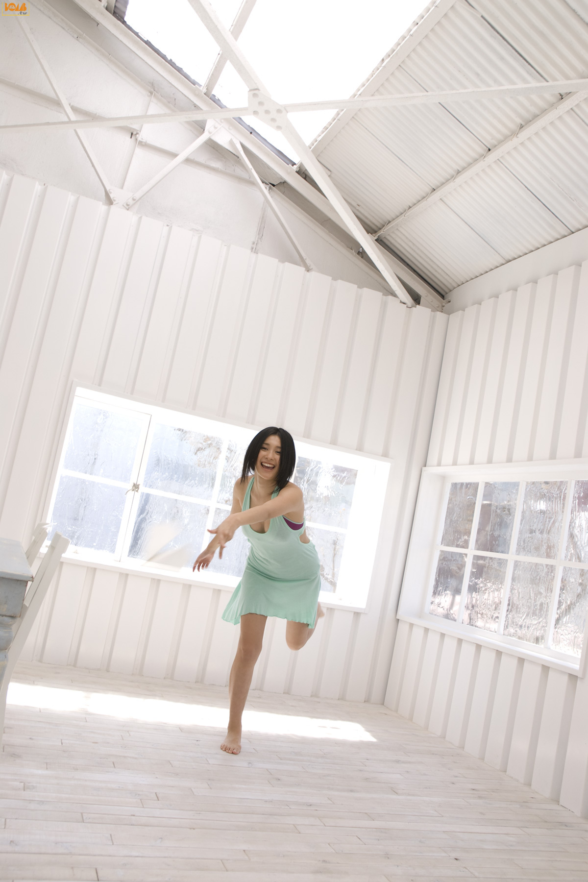 山崎真実 Mami Yamasaki ASIA Bomb.TV Pictures CD12